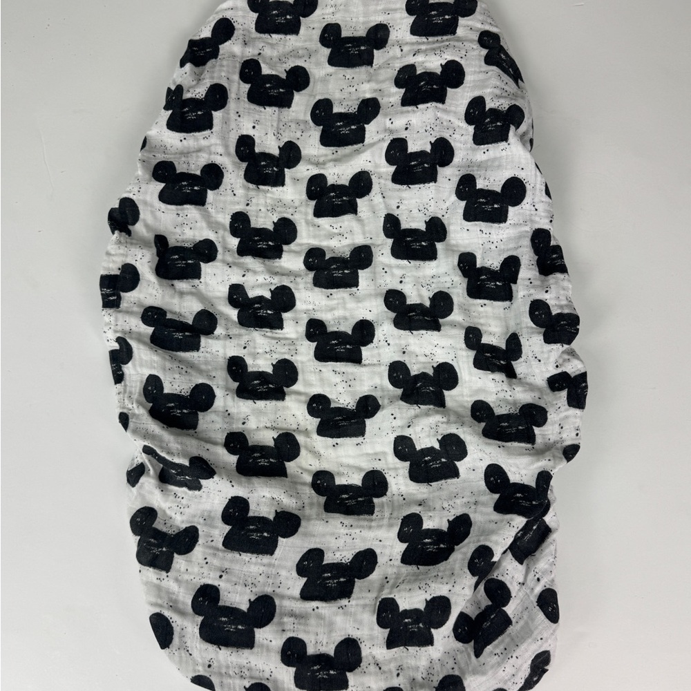 Modern Burlap Organic Cotton Mickey changing pad cover